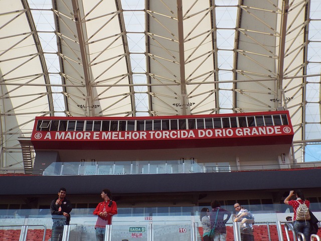 源也不愿对 源也不愿对