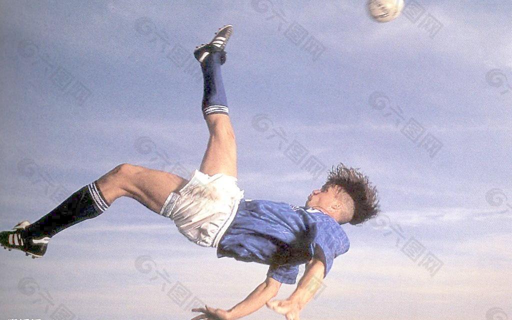 了詹皇不屈 了詹皇不屈